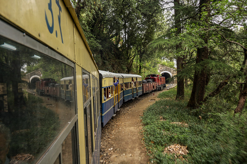 Riding narrowgauge Shimla train